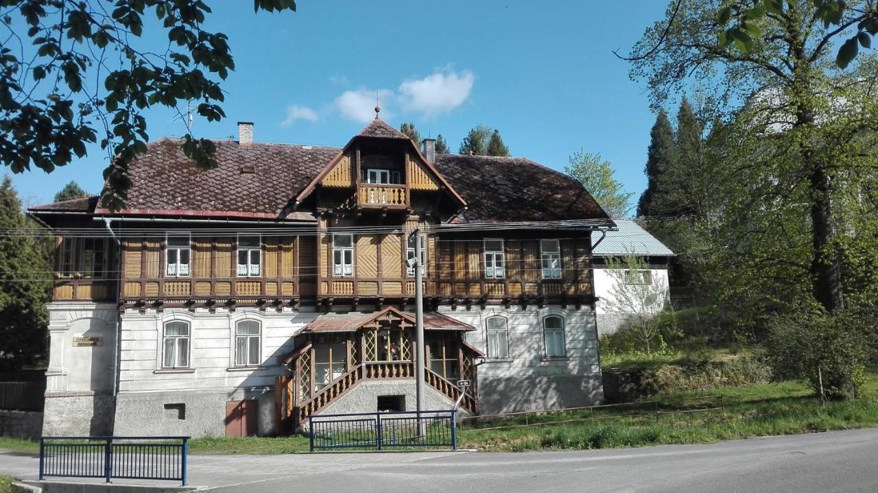 Stredisko Doubrava Hotel Zlate Hory Bagian luar foto